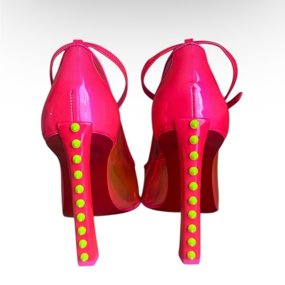Christian Louboutin Condorapik PVC
Debout Iridescent heels RETAIL 1,045 - Picture 6 of 8